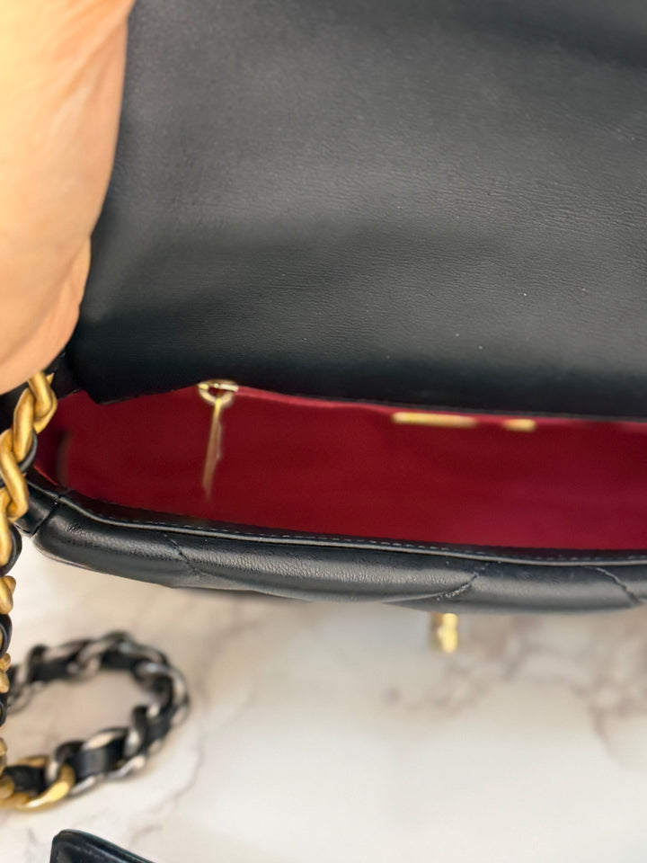 CHANEL 19 Size Small series 31 2020/2021 Black Lambskin Mixed HW Top Handle Flap Bag