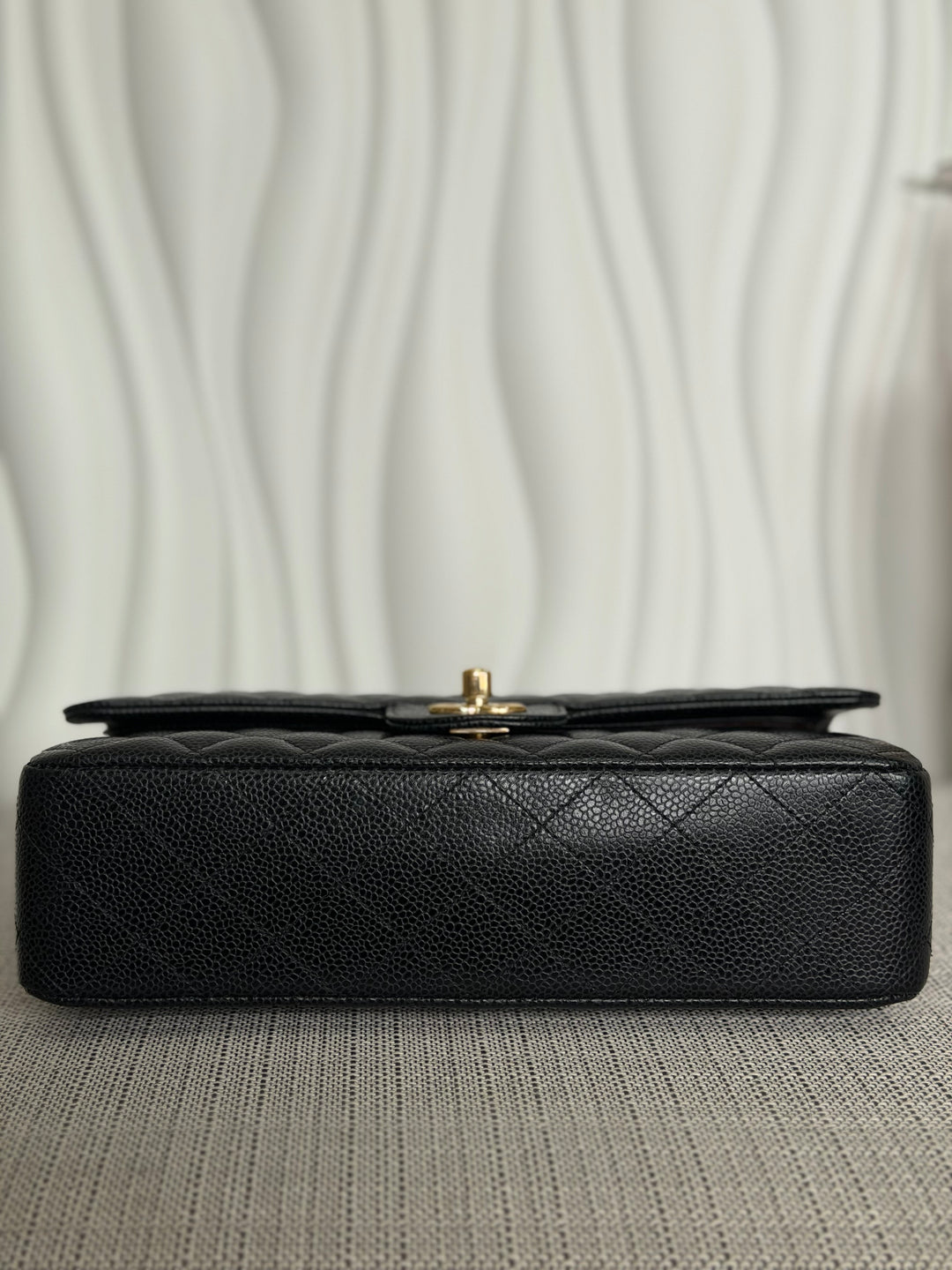 CHANEL 2022 Black Caviar GHW Timeless Classic Medium ML 11.12 Double Flap Bag