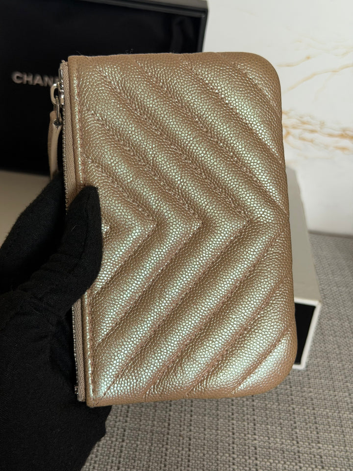 CHANEL series 27 Rose Gold Iridescent Caviar Chevron SHW Mini O Case Pouch 15 cms