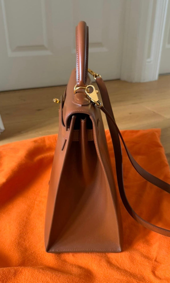 HERMÈS Kelly 32 Noisette Box leather GHW Stamp F in sq 2002 RARE
