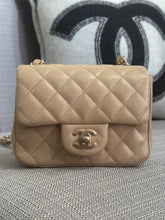 Load image into Gallery viewer, Chanel series 20 15C 2014/2015 Cruise Collection Pearly Beige Caviar Brushed GHW Square Mini Flap Bag
