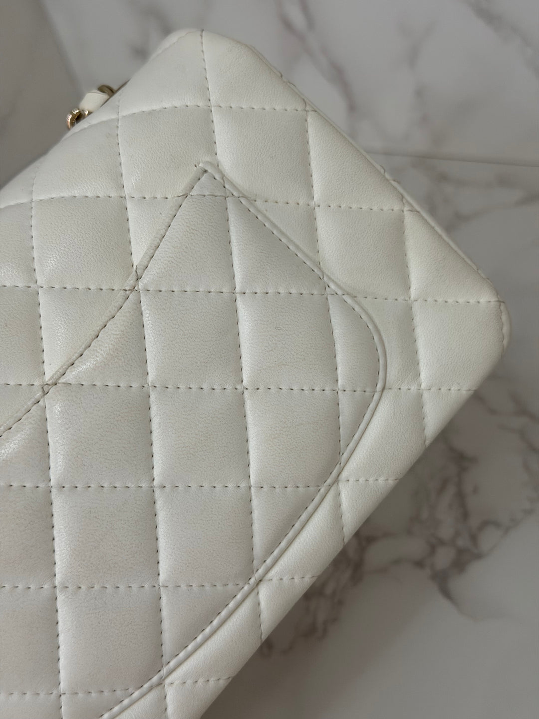 CHANEL series 23 2016 White Lambskin LGHW Mini Rectangular Flap Bag