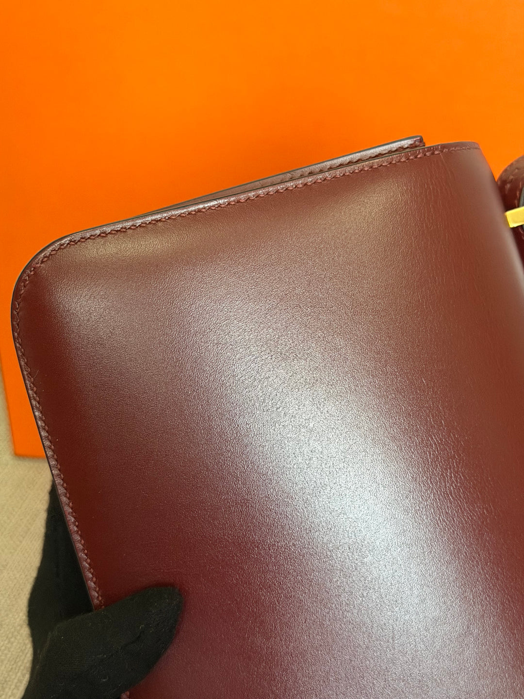 HERMÈS Rouge H Box Leather GHW Mini Constance 18 Flap Bag stamp D 2019