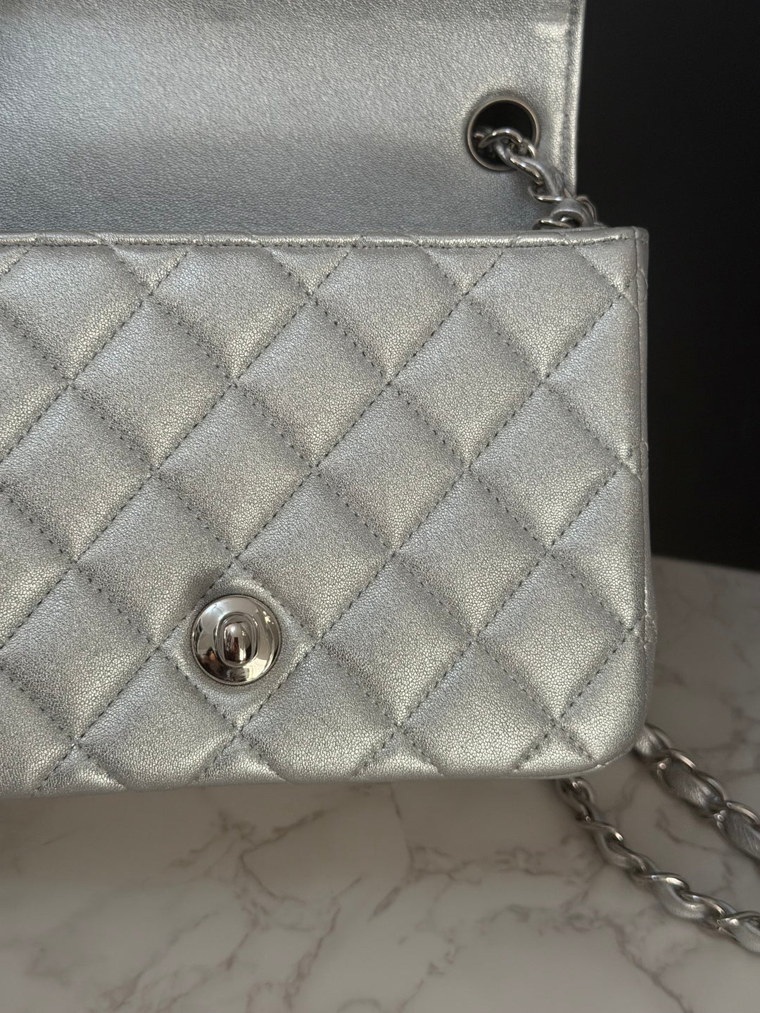 Chanel Series 31 21P Collection Iridescent Silver lambskin SHW Square Mini Flap Bag 2021
