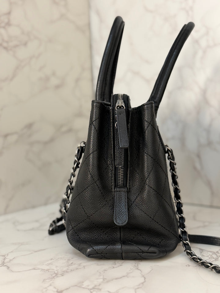 CHANEL series 23 Black Caviar Ruthenium HW Tote Bag with Shoulder Chain strap
