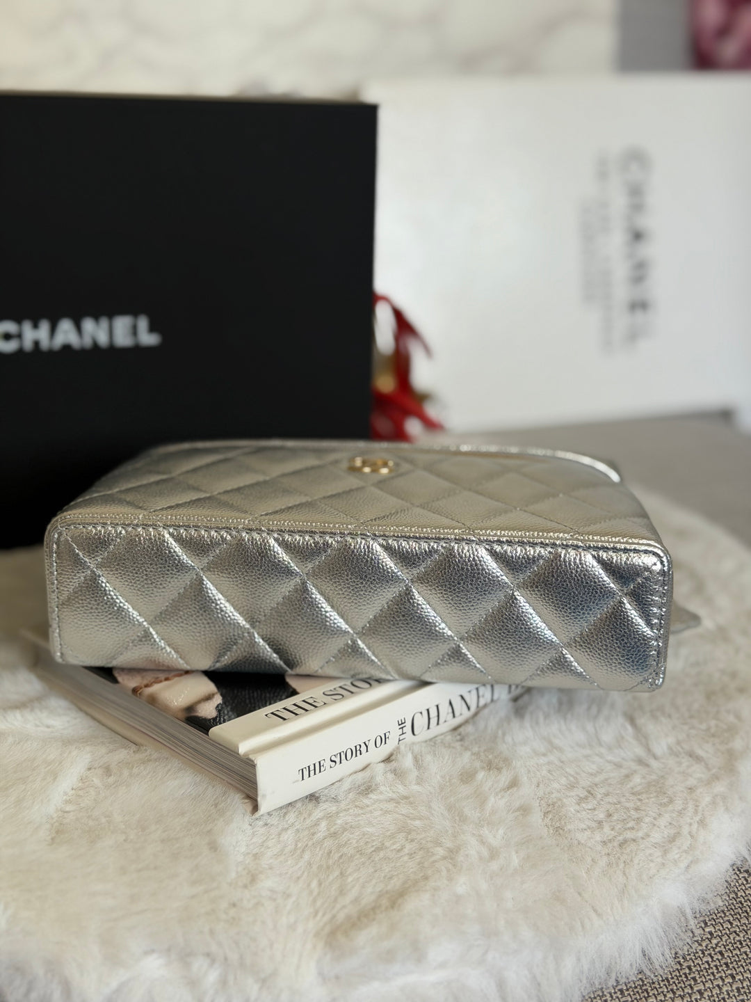 CHANEL 26A 2026 Silver Caviar LGHW Long Vanity LP with detachable Chain 19 cms