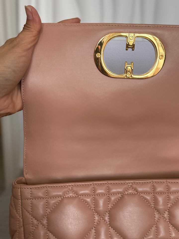 Dior Caro Flap Bag in Rose De Ven Calfskin GHW Medium 25 cms