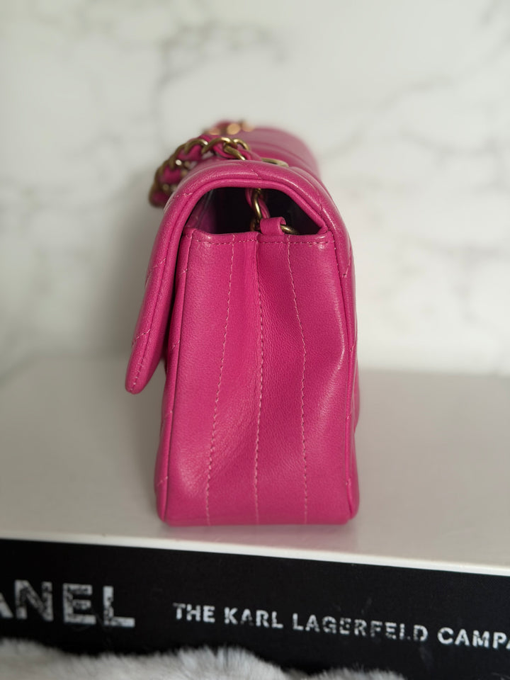 CHANEL series 21 Pink Lambskin Chevron Mini Rectangular Flap Bag with GHW 2015