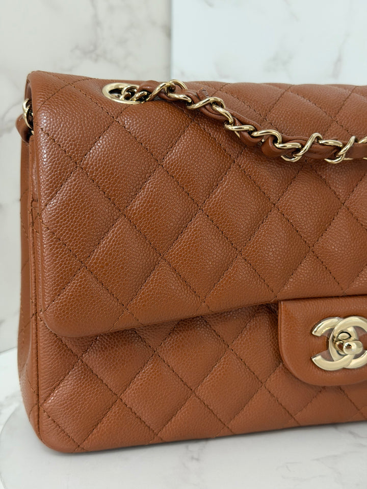 CHANEL Brown Caviar LGHW Medium ML Timeless 11.12 Classic Double Flap Bag 2023