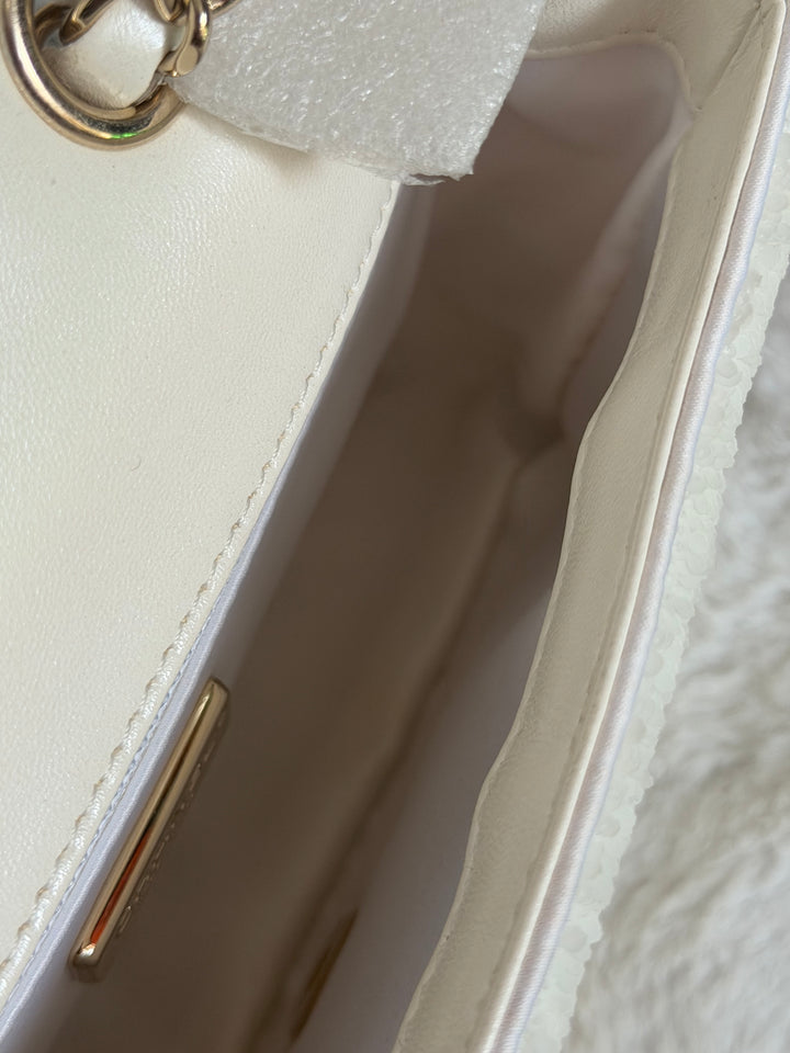 CHANEL series 28 19B White Sequin SMALL Flap Bag LGHW 2019