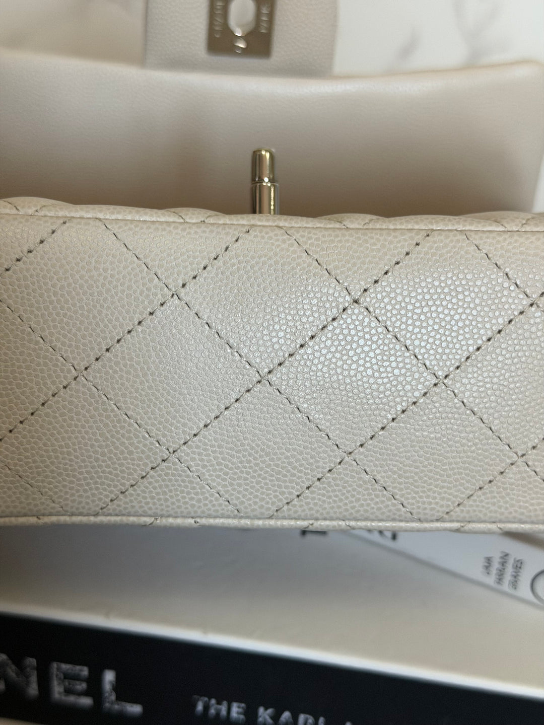 CHANEL 18B series 26 Ivory Caviar SHW Mini Rectangular Flap Bag 2018