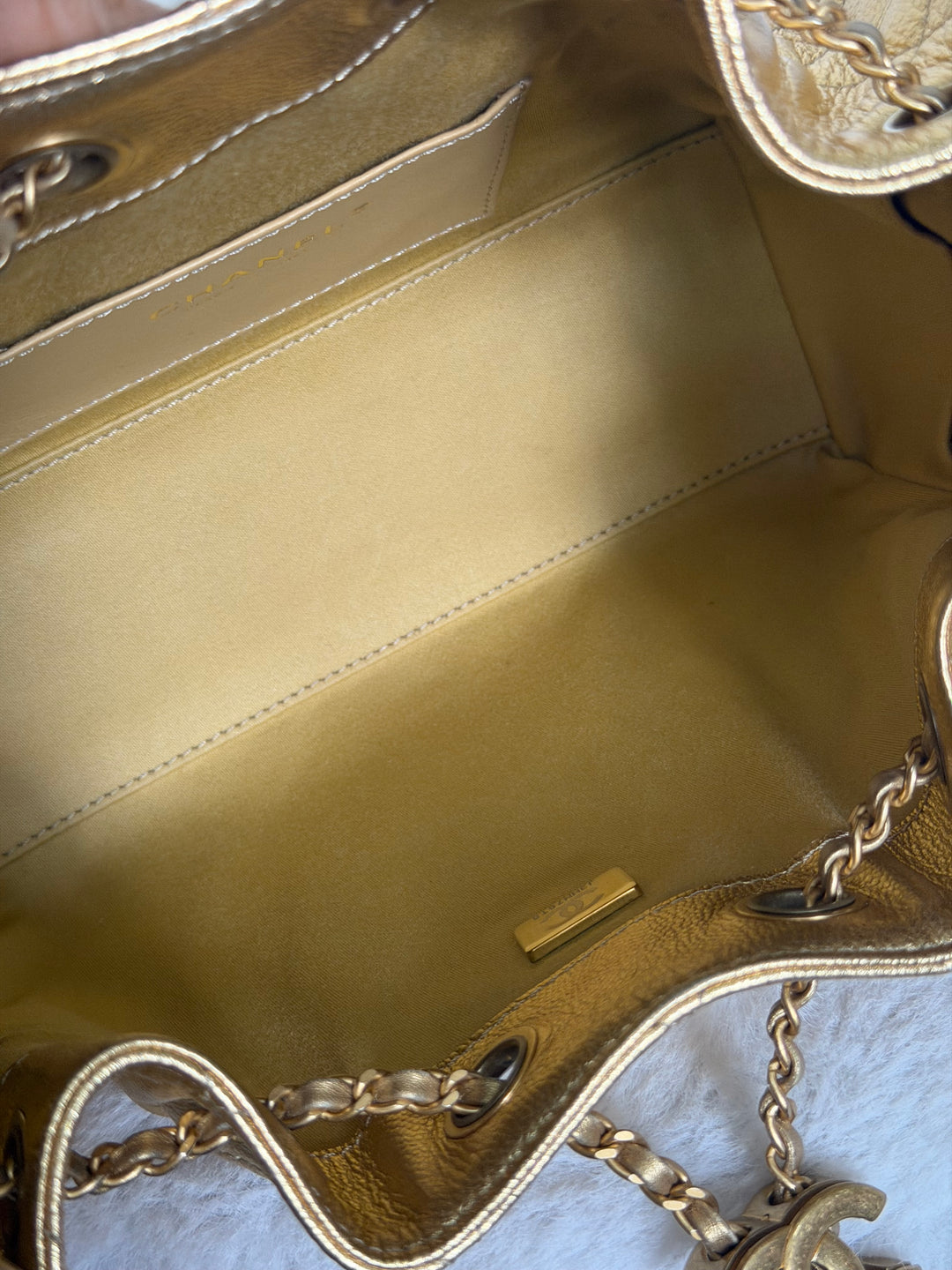 CHANEL 26C Gold Caviar Mini 25 Hobo Bag with Aged GHW 2026