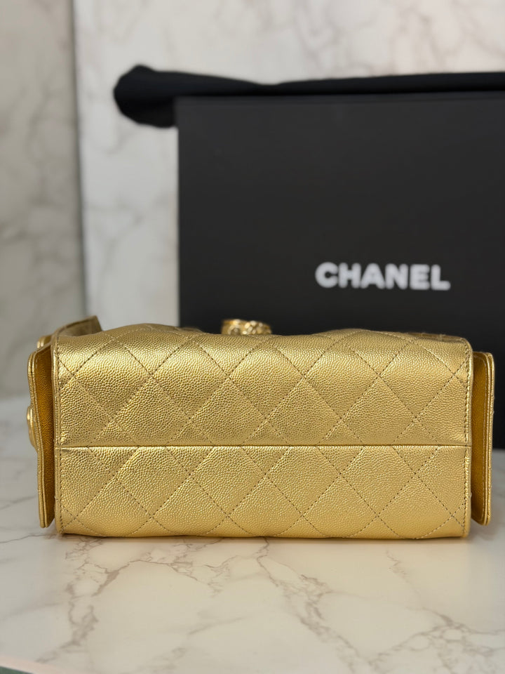 CHANEL 26C collection Gold caviar Aged GHW Mini 25 Hobo Bag