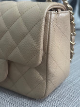 Load image into Gallery viewer, Chanel series 20 15C 2014/2015 Cruise Collection Pearly Beige Caviar Brushed GHW Square Mini Flap Bag
