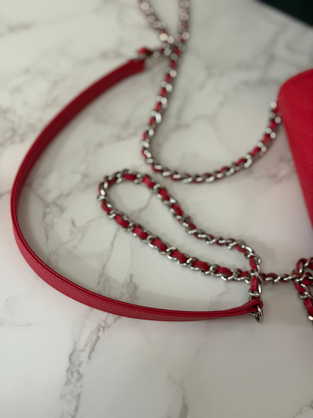 CHANEL series 25 2018 Dark pink chevron caviar SHW Square Wallet On Chain (WOC)