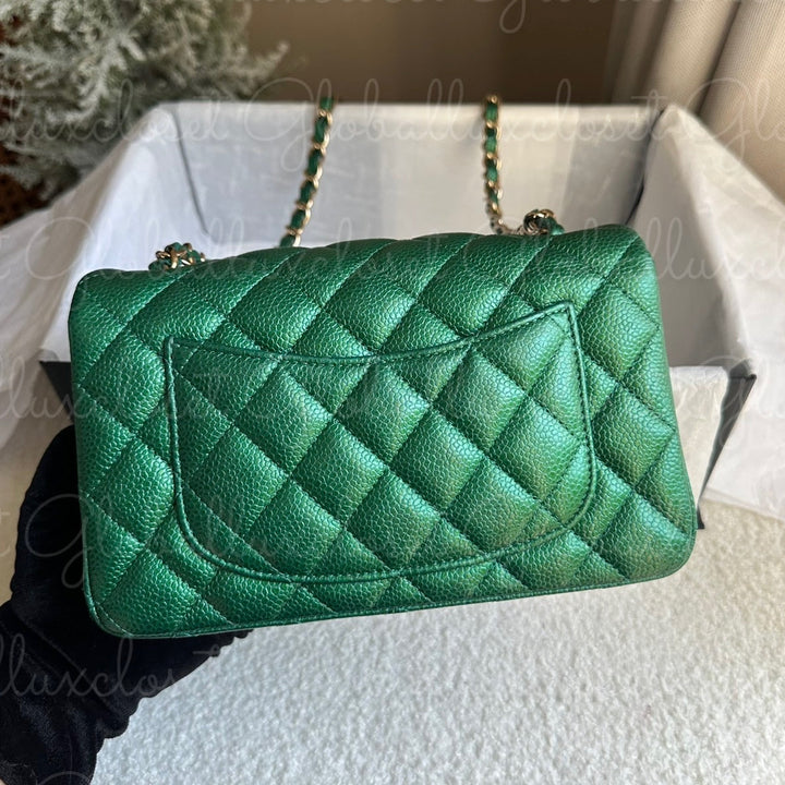 CHANEL 18S Series 25 Emerald Green Caviar LGHW Mini rectangular flap bag 2018 RARE UNICORN FIND