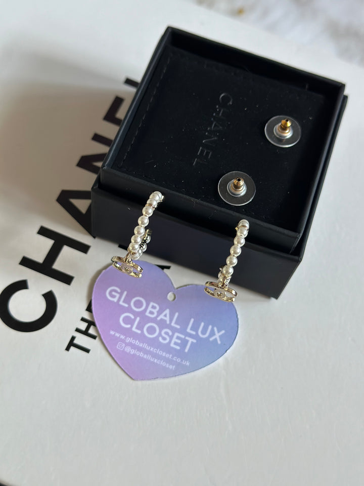 Chanel 20A Pearl LGHW Earrings