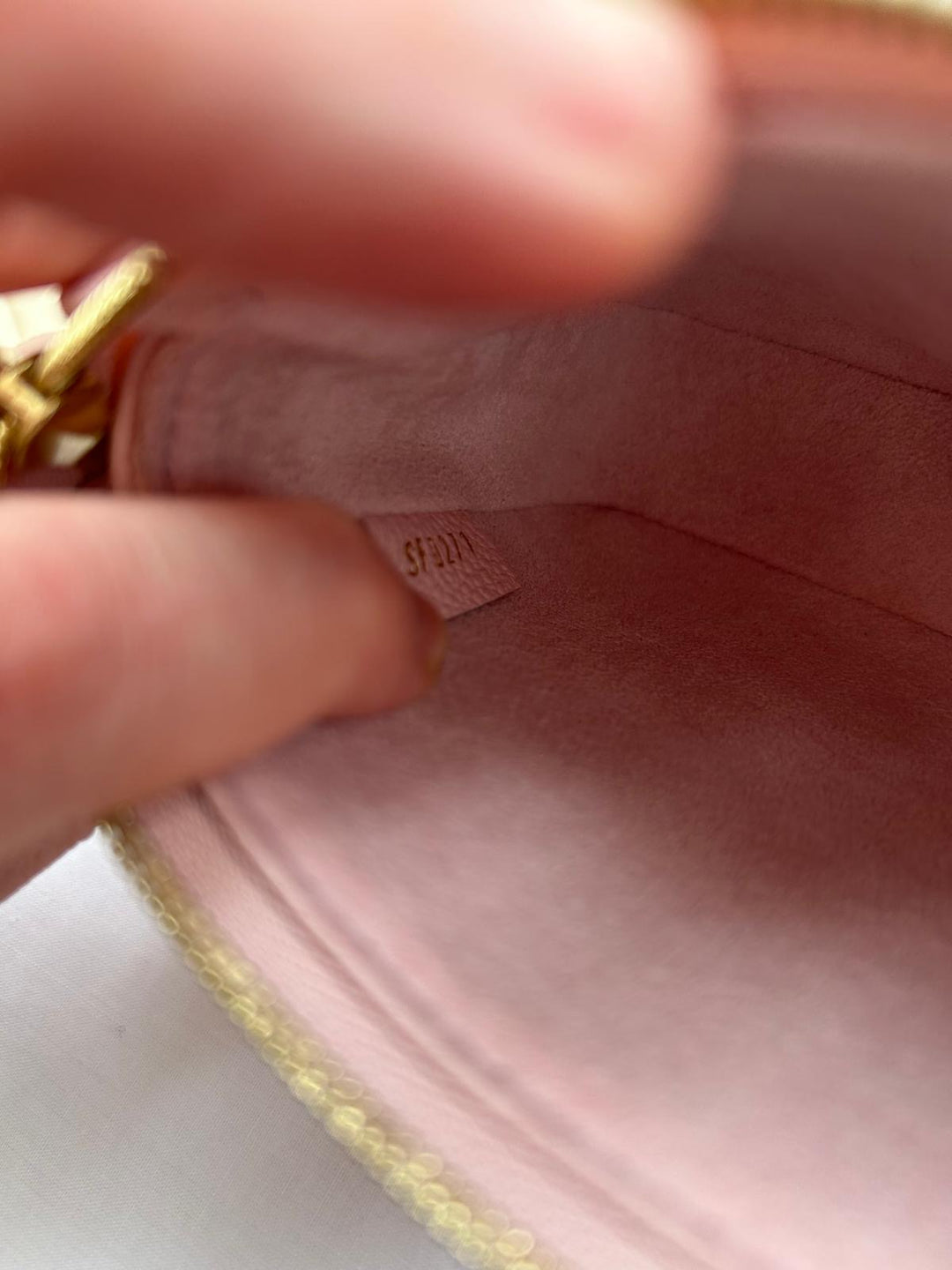 LOUIS VUITTON Pink Mini Pochette 2021