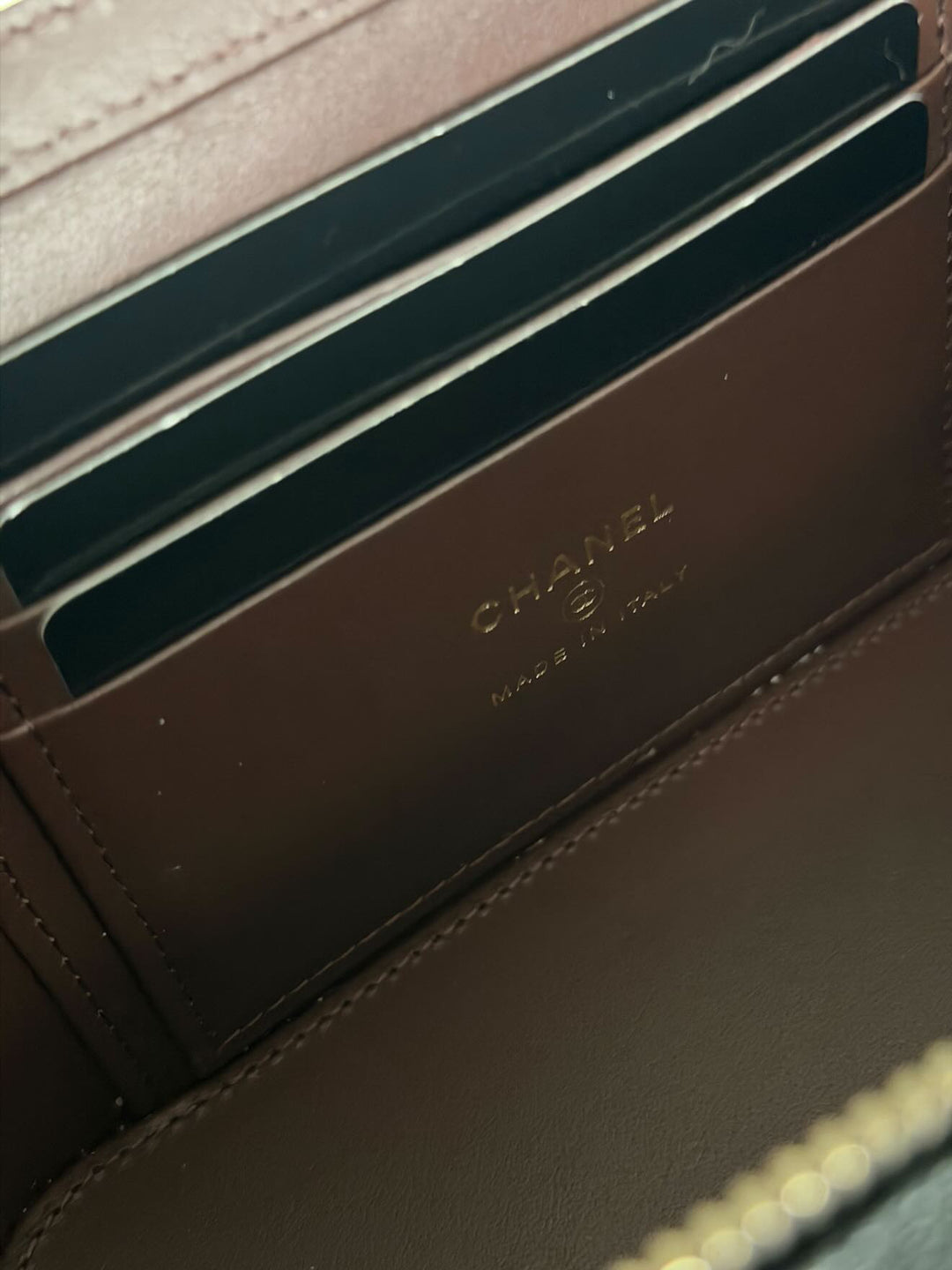 CHANEL Black Caviar LGHW Small Vanity with chain