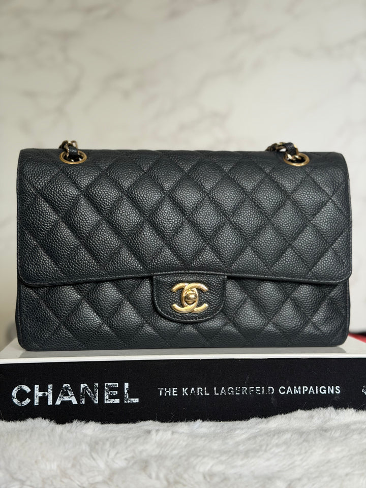 CHANEL series 16 Black Caviar GHW Medium ML Timeless Classic Double Flap bag 2011/2012