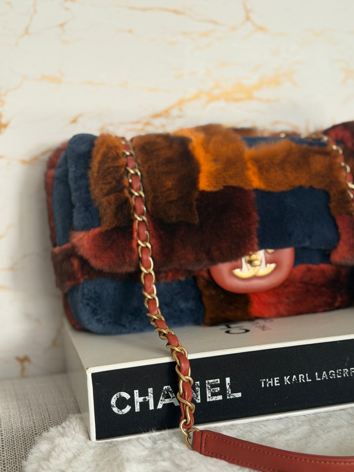 CHANEL series 28 Orylag Red Orange Navy Fur Flap Bag with GHW Medium Single Flap Bag 2018