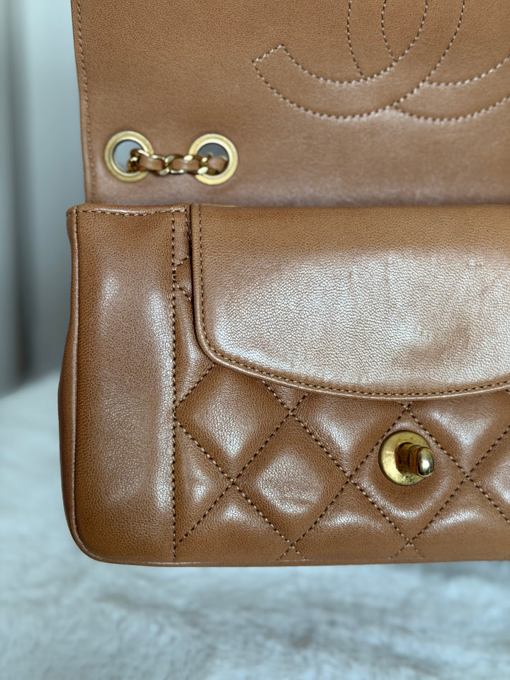 CHANEL series 21 Caramel Brown Lambskin aged GHW Diana Reissue Flap Bag size SMALL 2015