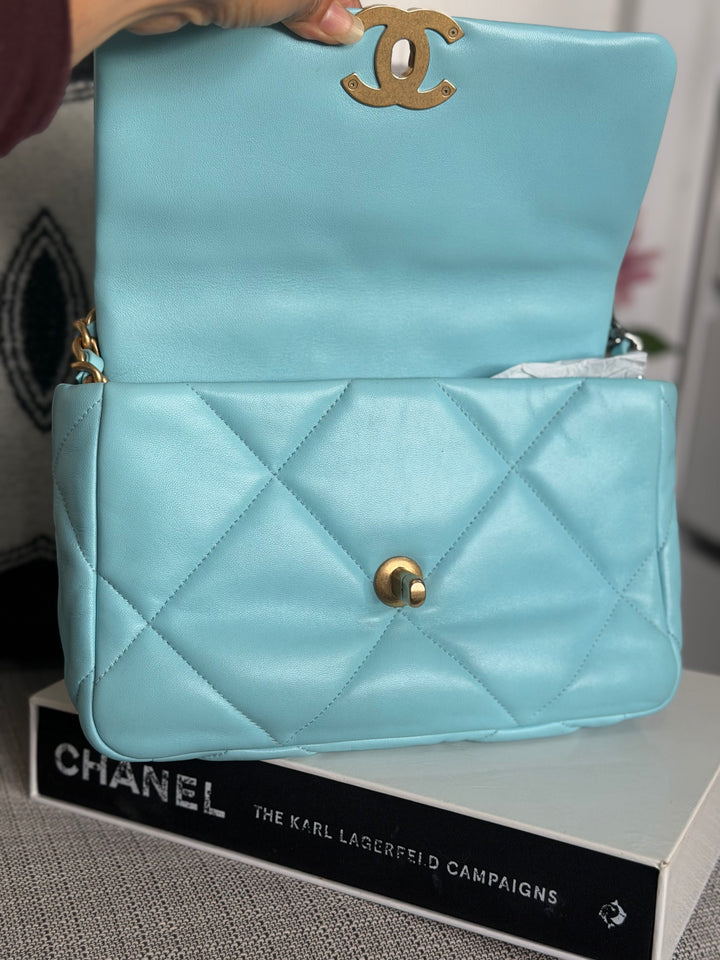 CHANEL 21S series 31 Blue Lambskin 19 Flap Bag size SMALL 2021