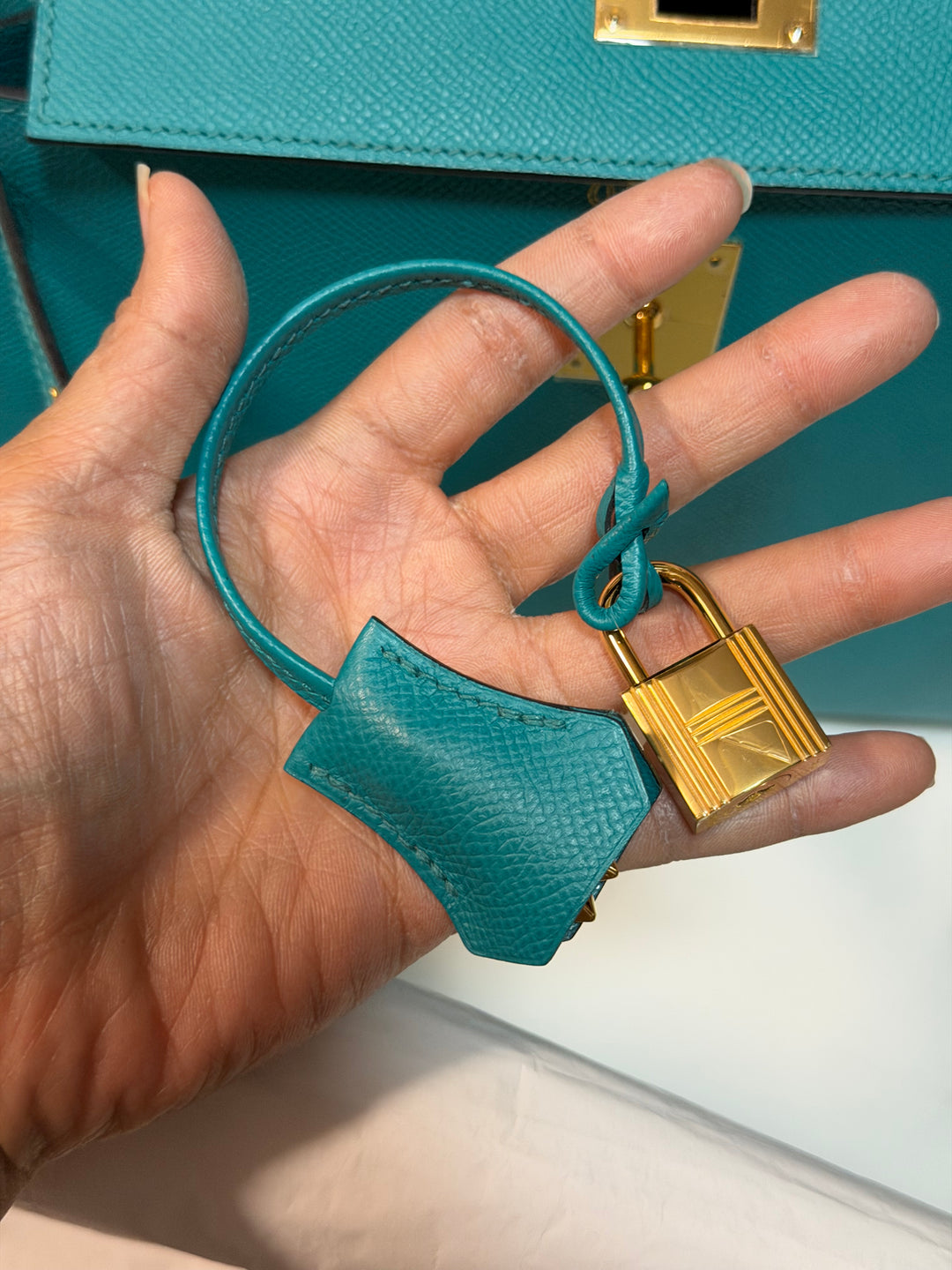 Hermes Kelly 28 Sellier Epsom Leather SO Bleu Paon GHW Stamp D 2019