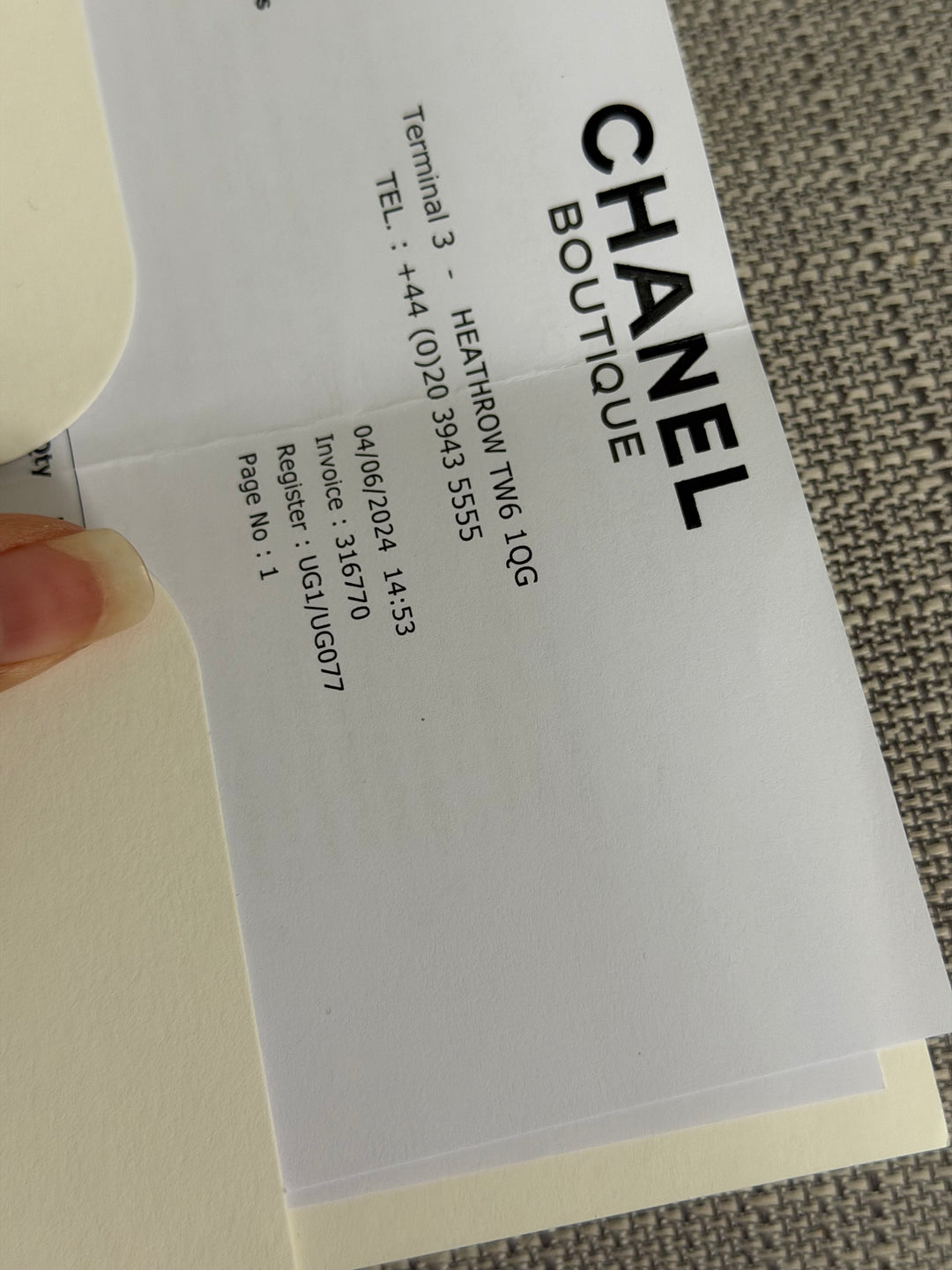 CHANEL 24A 2024 Black and White Houndstooth Tweed Kelly Small Shopping Bag with Chain Aged GHW