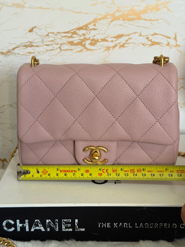 CHANEL 24P Muted Mauve Pink Caviar Heart Adjustable Chain Flap Bag with aged GHW 2024