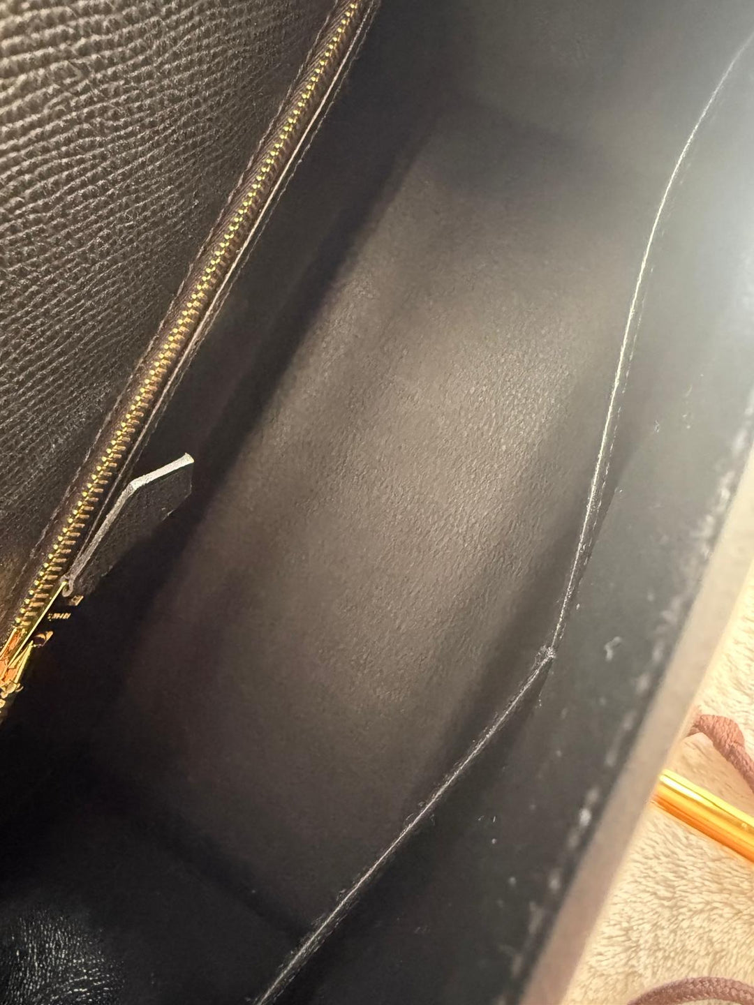 Hermès Kelly 28 Black Sellier Epsom Leather GHW Stamp B 2023 Kept unused Box fresh