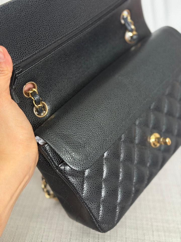 CHANEL 2022 Black Caviar GHW Timeless Classic Medium ML 11.12 Double Flap Bag