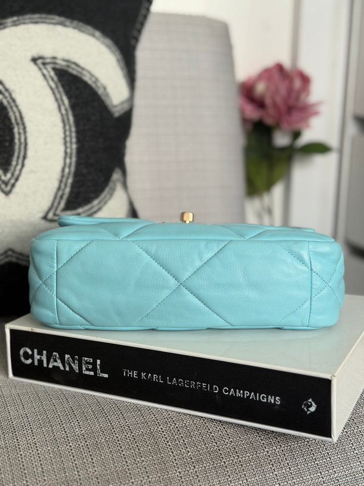 CHANEL 21S series 31 Blue Lambskin 19 Flap Bag size SMALL 2021