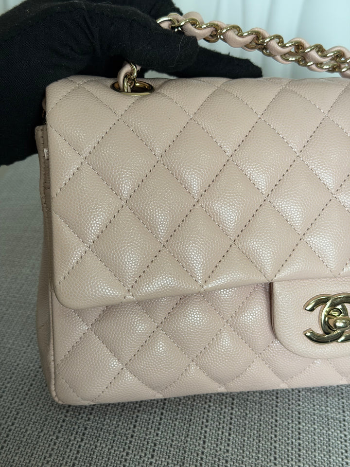 CHANEL 21C 2021 Rose Clair Caviar LGHW Medium ML 11.12 Timeless Classic Double Flap Bag