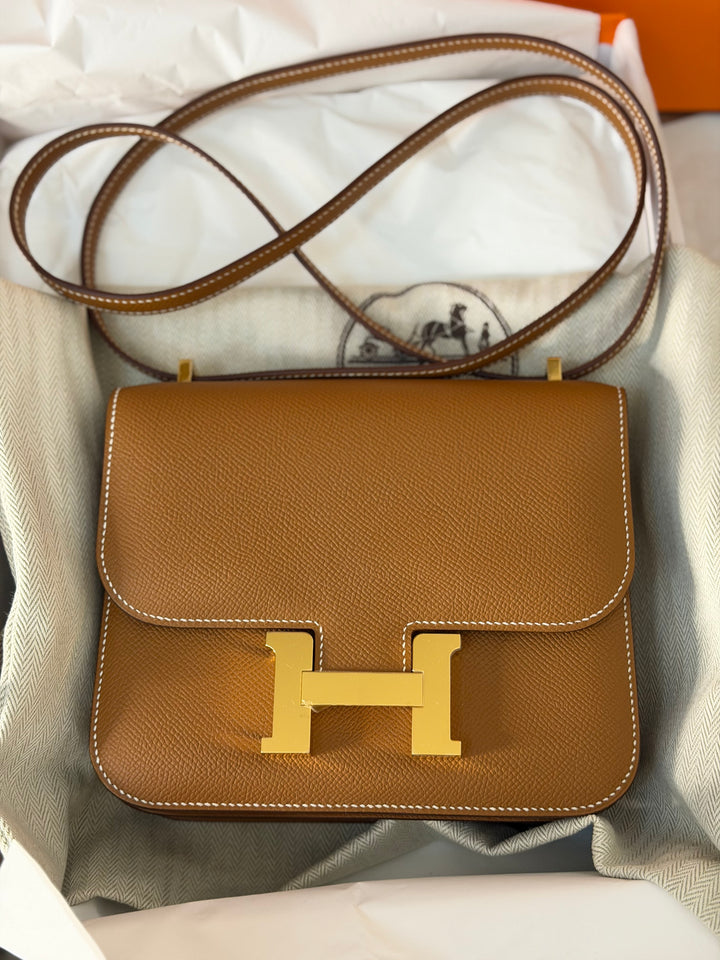 HERMÈS Constance 18 Gold Epsom Leather GHW Stamp B - 2023