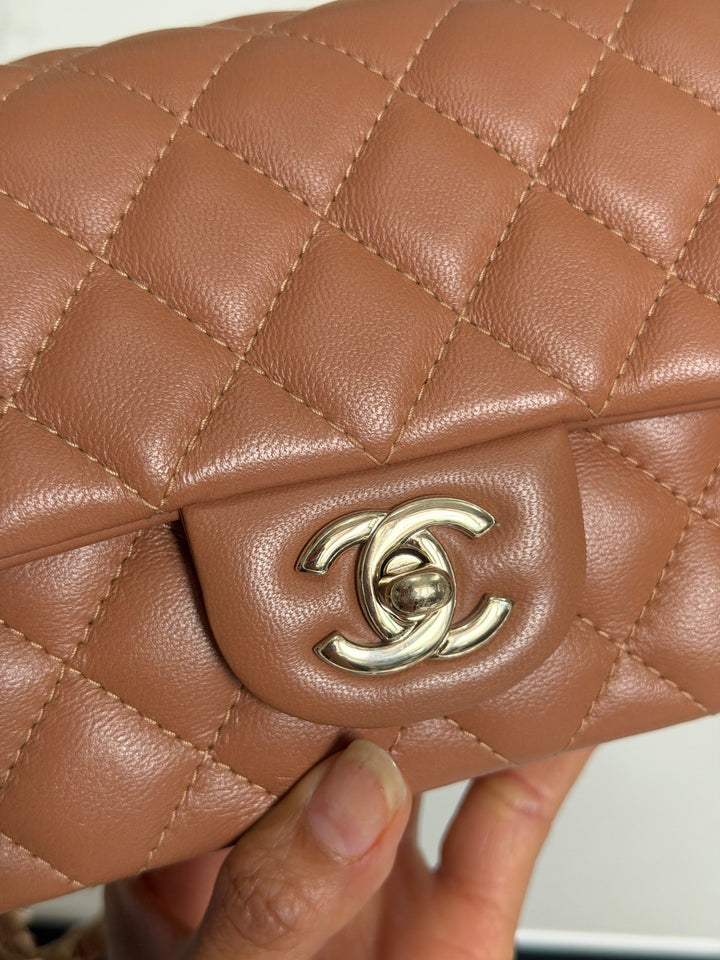 CHANEL 22S Caramel Brown NB356 Lambskin LGHW Mini Rectangular Flap Bag 2022