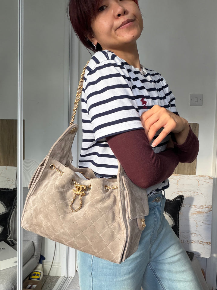 CHANEL Grey Suede 25 Hobo Bag size SMALL aged GHW 2025/2026