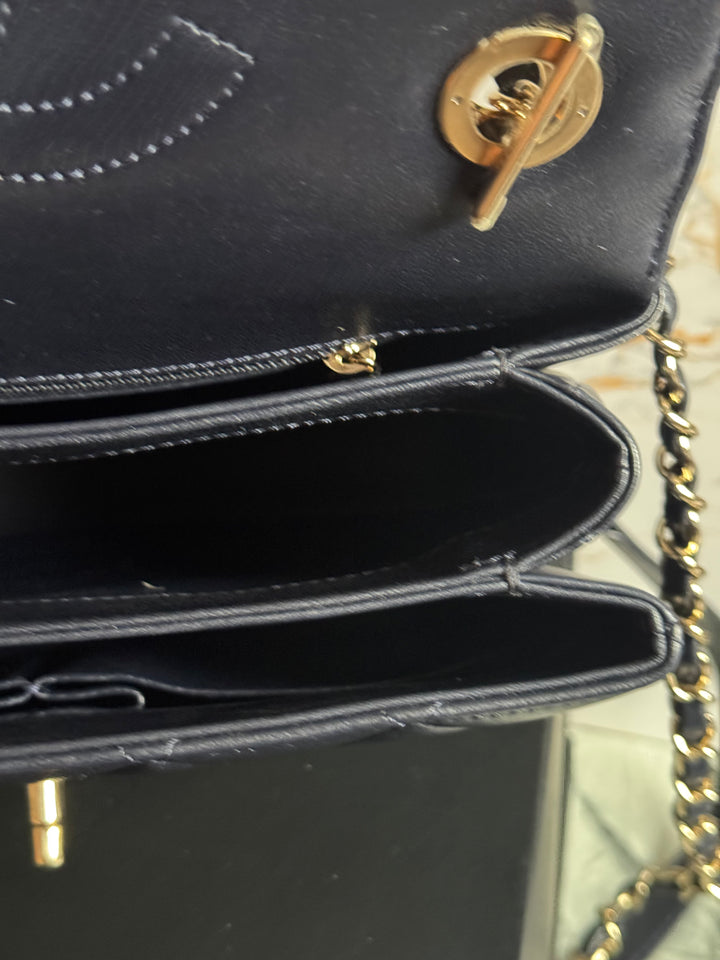 Chanel series 28 2018/2019 Navy Lambskin Champagne GHW Trendy CC Flap Bag size Small with Detachable Strap