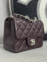 Load image into Gallery viewer, Chanel series 20 Burgundy Caviar SHW Classic Square Mini Flap Bag
