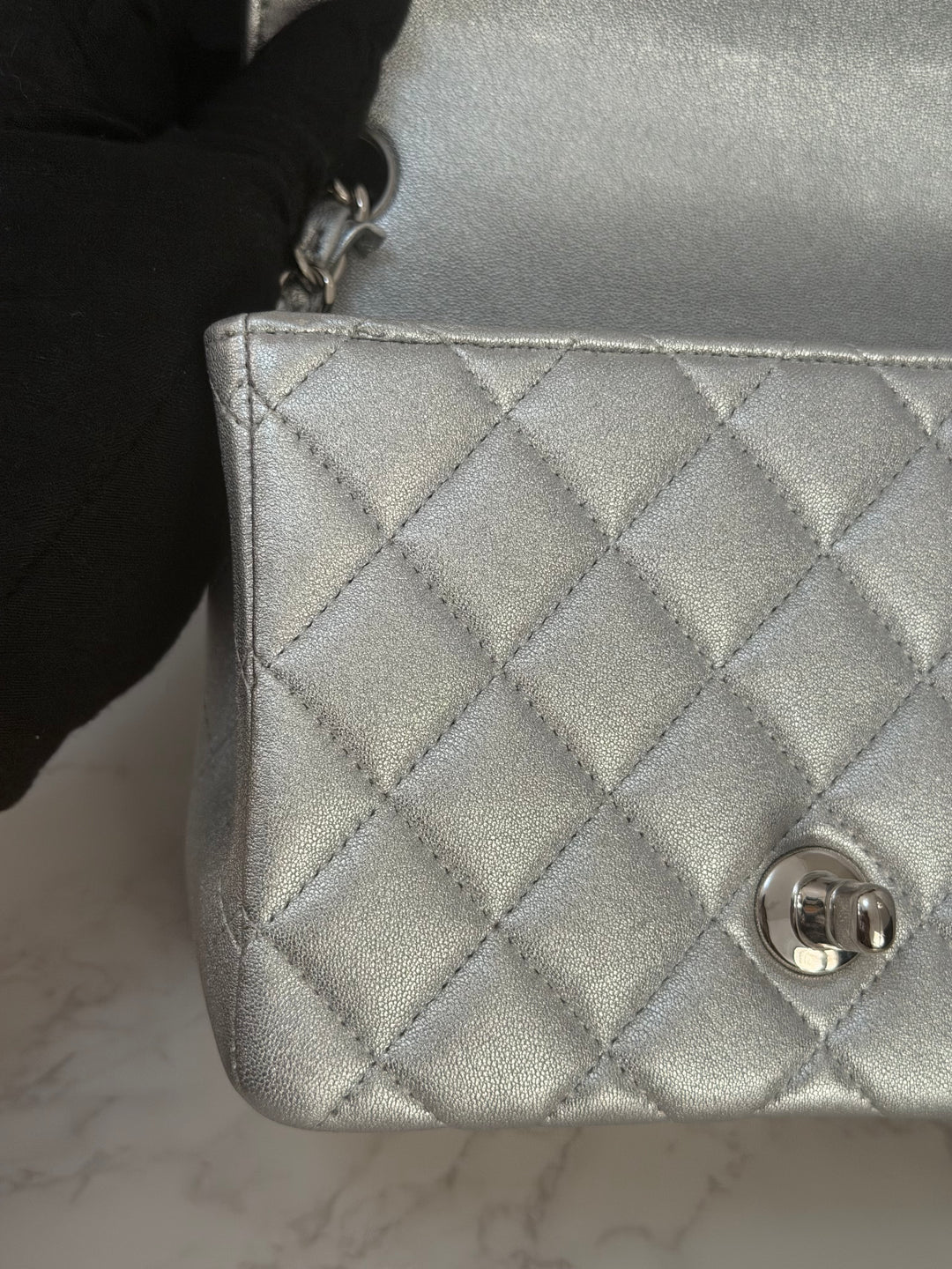 Chanel Series 31 21P Collection Iridescent Silver lambskin SHW Square Mini Flap Bag 2021