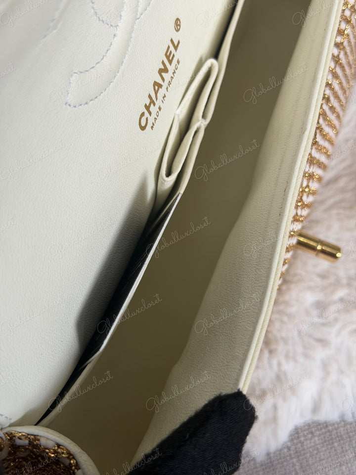 CHANEL series 17 Beige/Ivory Gold Tweed Medium ML Timeless Classic Double Flap Bag 2012 with LGHW
