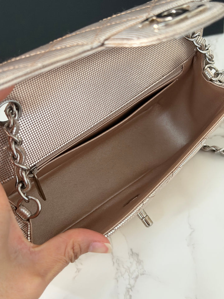 CHANEL series 21 16C 2016 Pixel Pinky Gold Calf Skin SHW Mini Rectangular Flap Bag