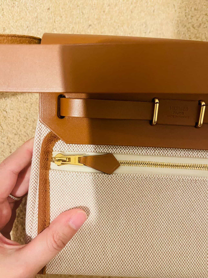 Hermes Herbag 20 Zip Ecru/Fauve Toile H Vache Hunter Leather Size Mini