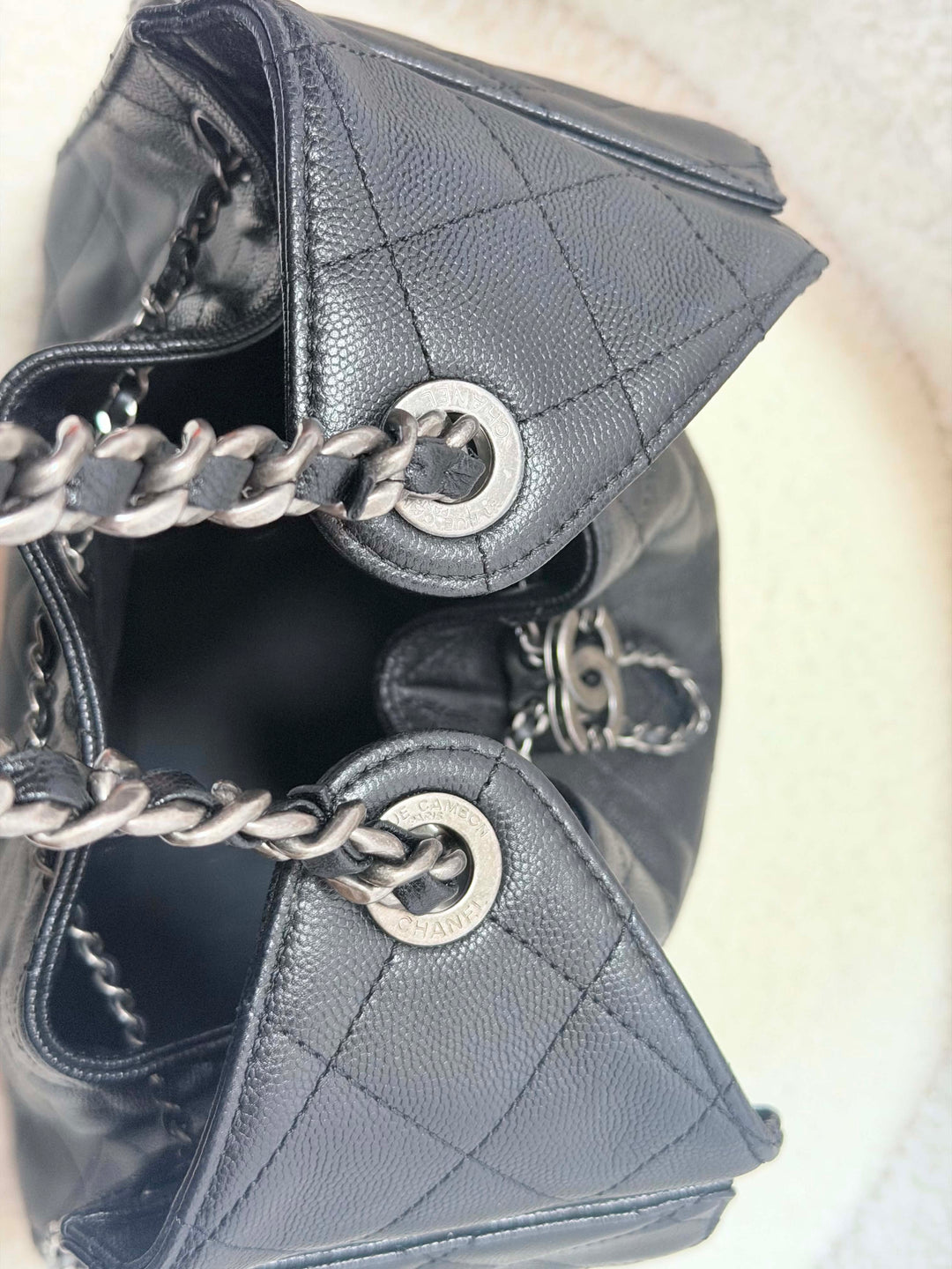 CHANEL Black Caviar Ruthenium Hardware 25 Hobo Bag size SMALL