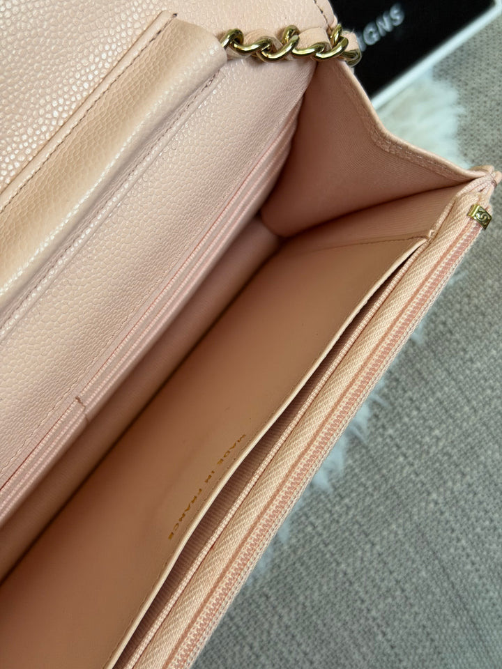 CHANEL Light pink/Nude pink caviar LGHW Classic Wallet on chain (WOC) 2024