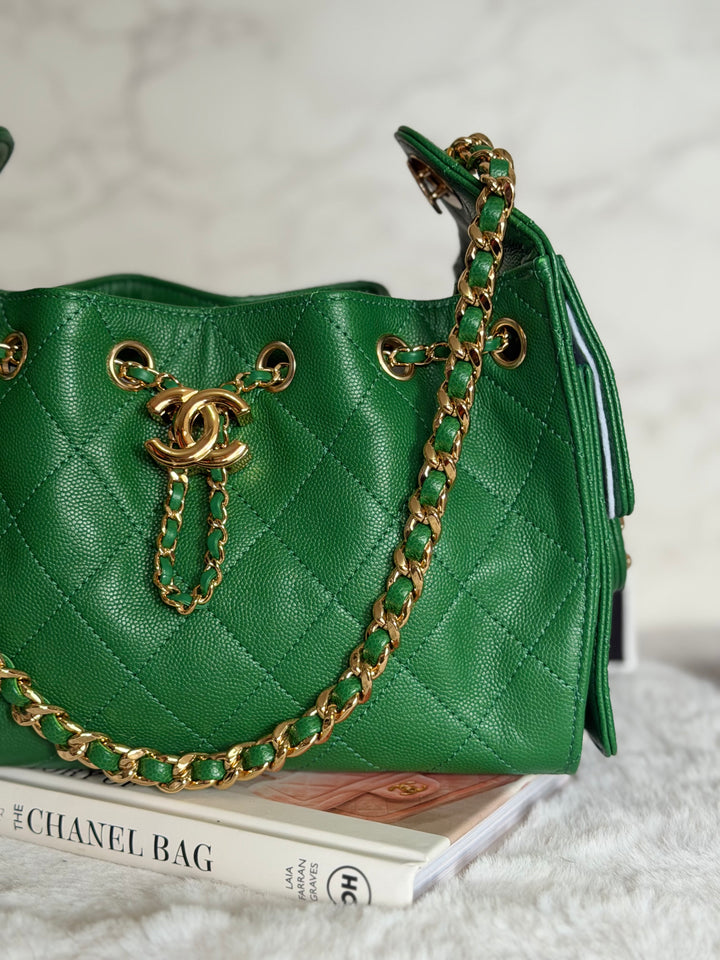 CHANEL Métiers d’art 2026 26A Green Caviar Shiny GHW MINI 25 Hobo Bag