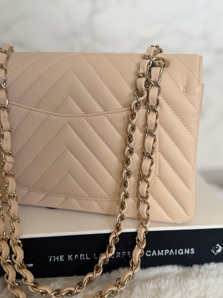 CHANEL series 31 Beige Caviar LGHW Chevron Small timeless Classic double flap Bag 2020/2021