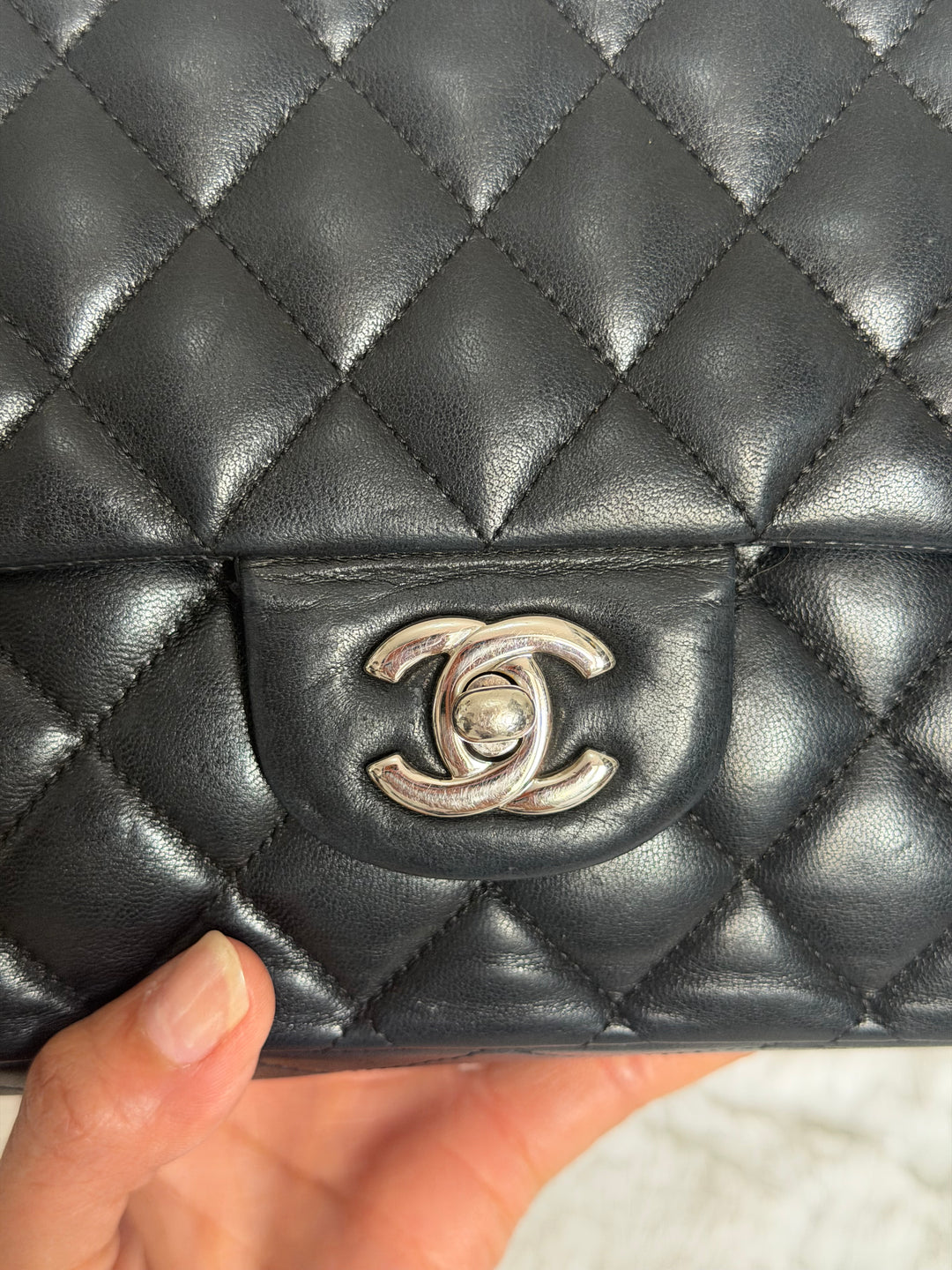 CHANEL series 12 Black Lambskin SHW Medium ML Timeless Classic Double Flap Bag 2011