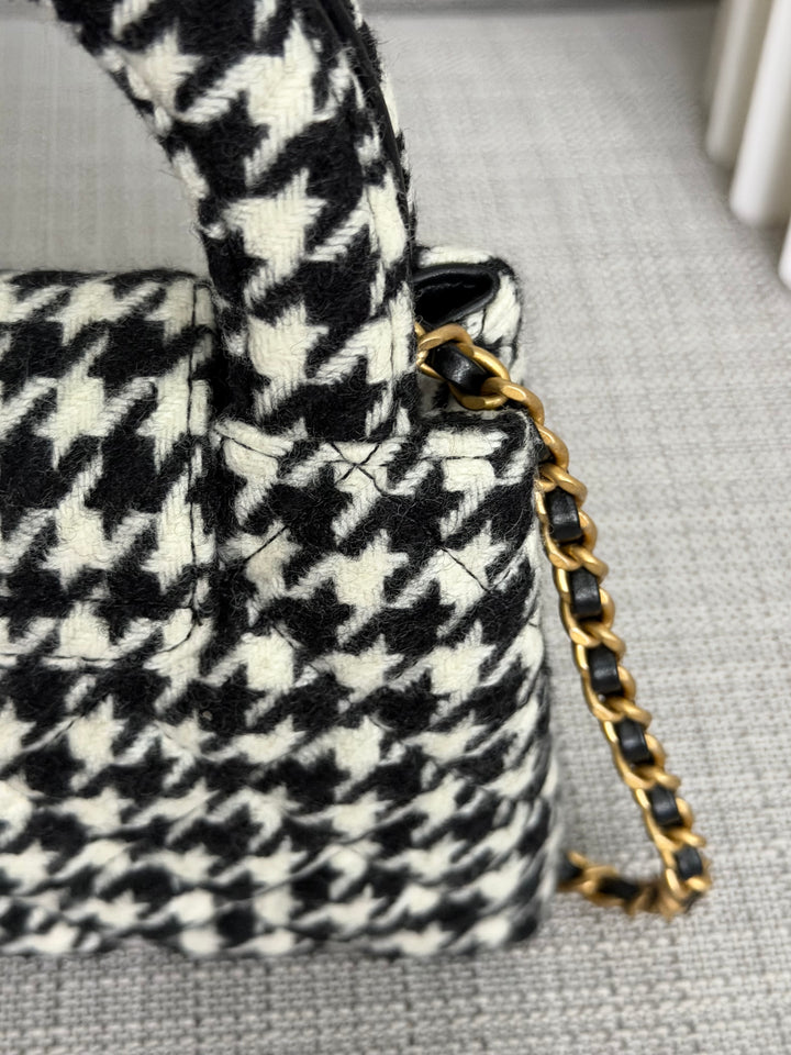 CHANEL 24A 2024 Black and White Houndstooth Tweed Kelly Small Shopping Bag with Chain Aged GHW