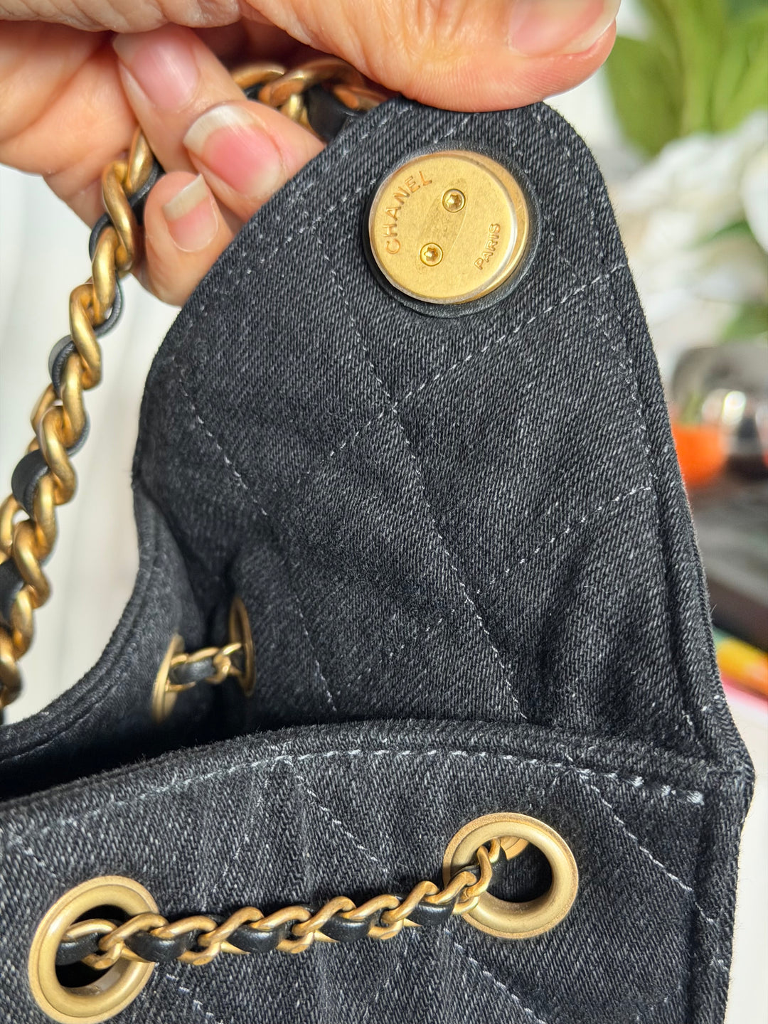 CHANEL 25S 2025 Black Denim Medium 25 Hobo Bag with Detachable Pouch Aged GHW